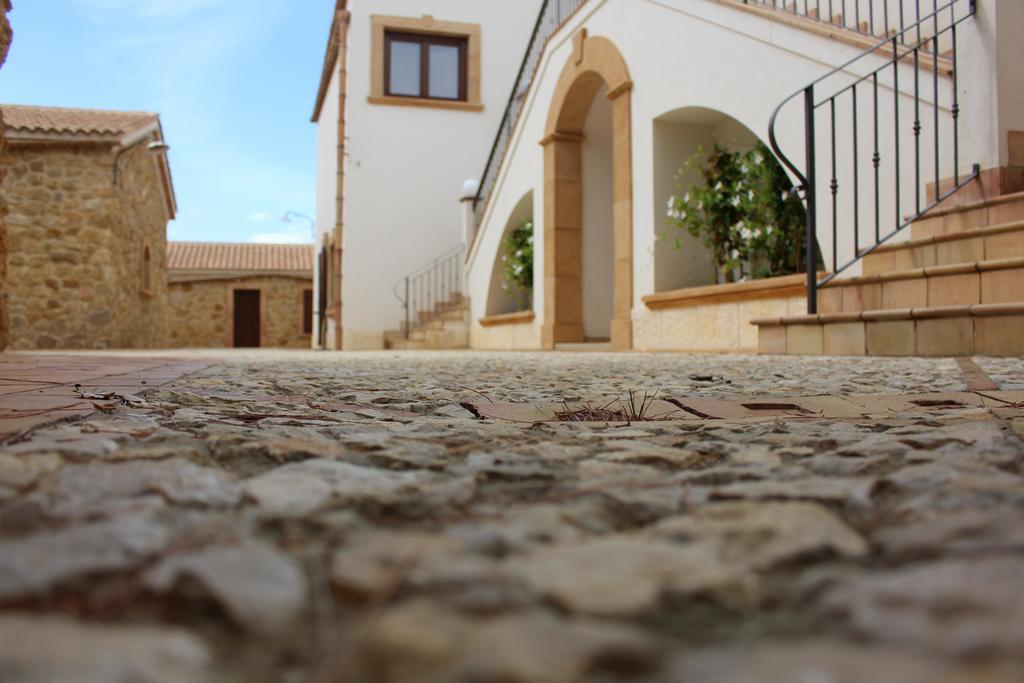 Vila Agriturismo Feudo Muxarello Aragona Exteriér fotografie