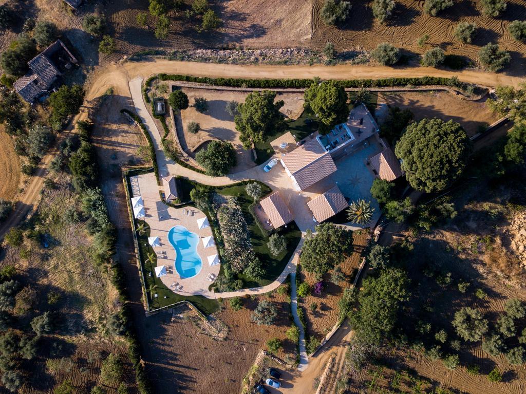 Vila Agriturismo Feudo Muxarello Aragona Exteriér fotografie